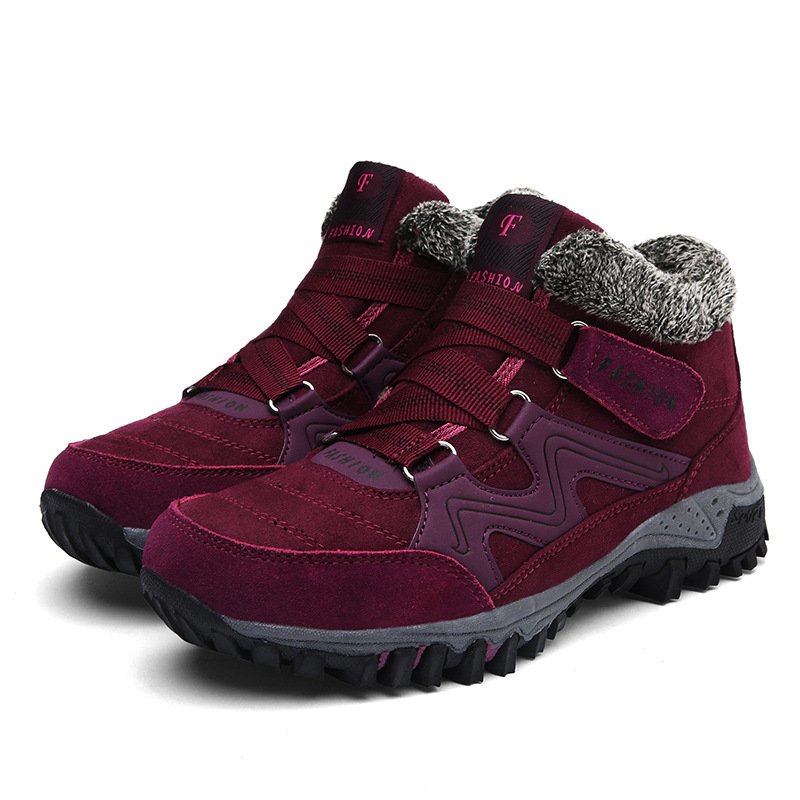 Winter boots resistant to cold 2024